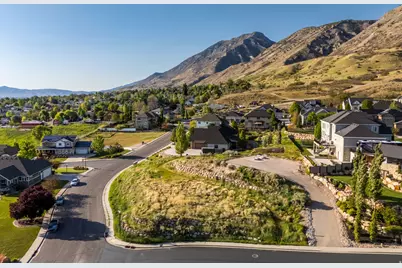 669 E 680 N #14, Lindon, UT 84042 - Photo 2