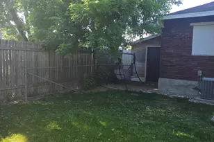 916 W 300 N, Salt Lake City, UT 84116 - Photo 6