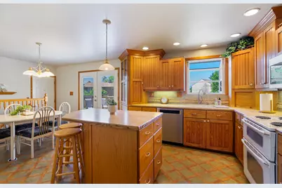 463 N 800 E, American Fork, UT 84003 - Photo 4