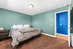 2546 W Kamas Dr, Taylorsville, UT 84129 - Photo 12