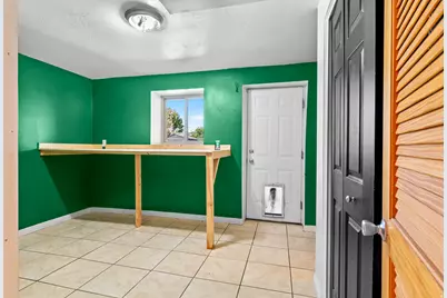 2546 W Kamas Dr, Taylorsville, UT 84129 - Photo 22