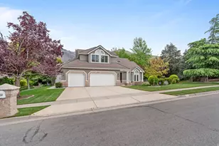 6927 S Vista Grande Dr, Cottonwood Heights, UT 84121 - Photo 4