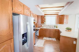 895 E Quail Dr, Provo, UT 84604 - Photo 8