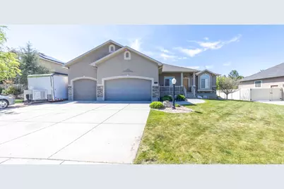 1125 W 3090 S, Syracuse, UT 84075 - Photo 1