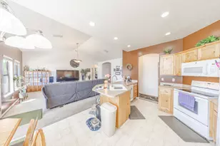 1125 W 3090 S, Syracuse, UT 84075 - Photo 16