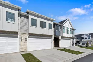 577 N Richland Valley St, Garden City, UT 84028 - Photo 2