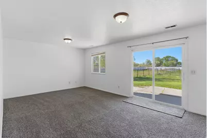5144 W 4525 S, Hooper, UT 84315 - Photo 14