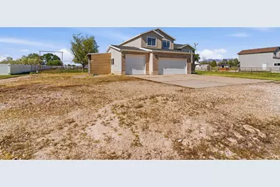 5144 W 4525 S, Hooper, UT 84315 - Photo 4