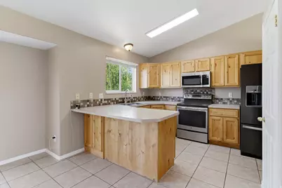 5144 W 4525 S, Hooper, UT 84315 - Photo 10