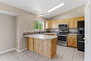 5144 W 4525 S, Hooper, UT 84315 - Photo 10