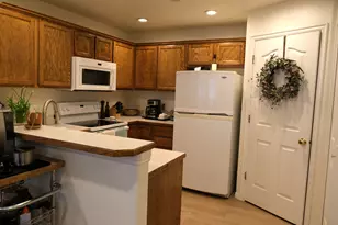 177 E Rockey Park Ln, Draper, UT 84020 - Photo 10