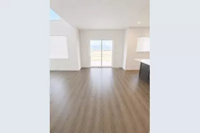 2583 E 300 S, Spanish Fork, UT 84660 - Photo 8