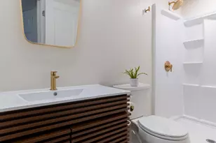 1394 W Twin Oaks Dr, West Jordan, UT 84088 - Photo 16