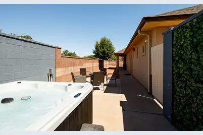 818 S Peartree, Kanab, UT 84741 - Photo 34