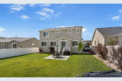 1295 E Granite Peak Rd, Eagle Mountain, UT 84005 - Photo 6
