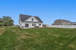 1884 N 515 W, Logan, UT 84341 - Photo 34