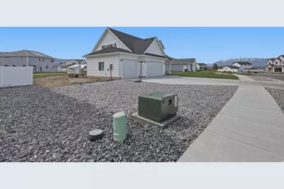 1884 N 515 W, Logan, UT 84341 - Photo 4