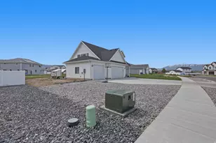 1884 N 515 W, Logan, UT 84341 - Photo 4