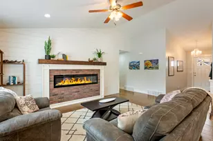 15804 S Packsaddle Dr W, Bluffdale, UT 84065 - Photo 8