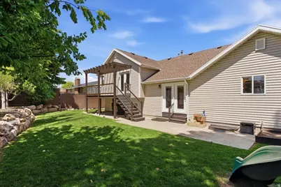 3865 River Valley Dr, Riverdale, UT 84405 - Photo 30