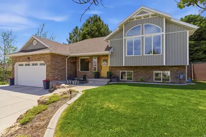 3865 River Valley Dr, Riverdale, UT 84405 - Photo 2