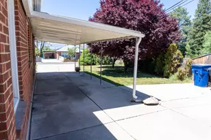 4505 S Holladay Cir E, Holladay, UT 84117 - Photo 28