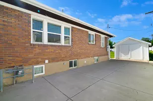 247 E 100 N, Kaysville, UT 84037 - Photo 26