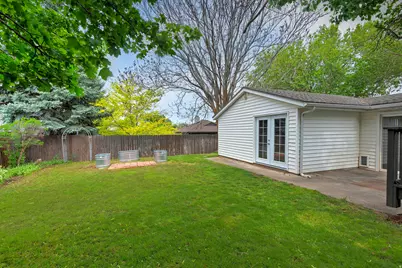 2580 E 2100 S, Salt Lake City, UT 84109 - Photo 42