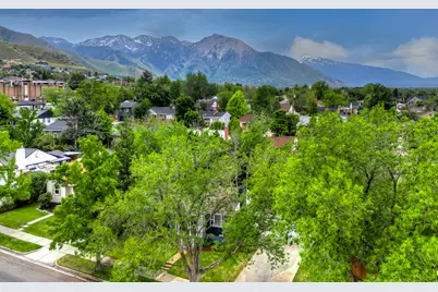 2580 E 2100 S, Salt Lake City, UT 84109 - Photo 46