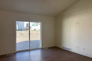 1428 N Baen Way, Tooele, UT 84074 - Photo 6