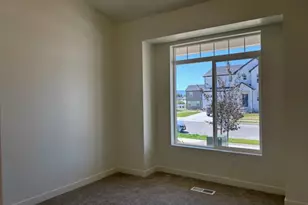 1428 N Baen Way, Tooele, UT 84074 - Photo 10