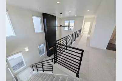 11137 S Port Hueneme Way W #613, South Jordan, UT 84009 - Photo 8