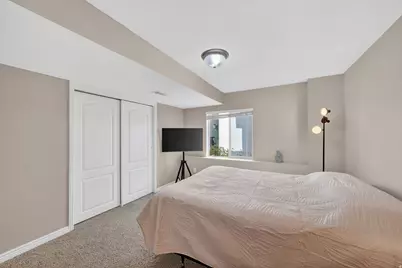 923 E Absaroka Ct, Draper, UT 84020 - Photo 30