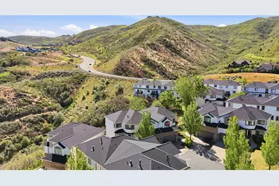 923 E Absaroka Ct, Draper, UT 84020 - Photo 42
