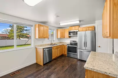 707 W 1000 S, Woods Cross, UT 84010 - Photo 6