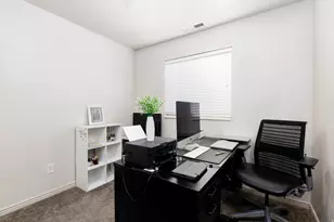 3155 S Hidden Valley Dr, Bloomington, UT 84790 - Photo 12
