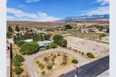 1614 S Chaparell Dr, Toquerville, UT 84774 - Photo 28