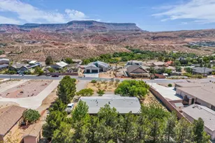 1614 S Chaparell Dr, Toquerville, UT 84774 - Photo 26