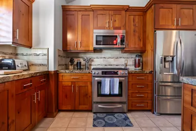 1293 W Margaret View Cir, Riverton, UT 84065 - Photo 10