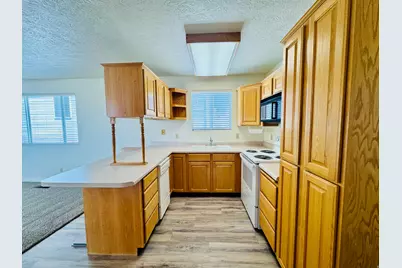 1150 W Red Hills Pkwy #148, Washington, UT 84780 - Photo 10