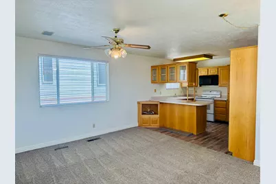 1150 W Red Hills Pkwy #148, Washington, UT 84780 - Photo 4