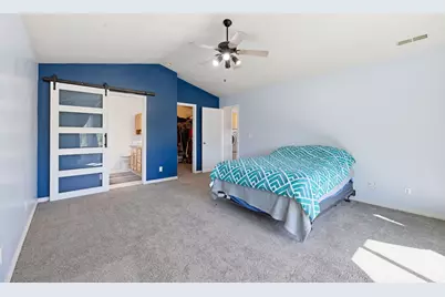6574 S Murray Bluffs Dr, Murray, UT 84123 - Photo 10