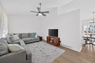 2144 E Easter Dr, Eagle Mountain, UT 84005 - Photo 4