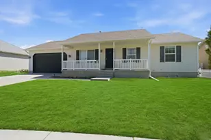 2144 E Easter Dr, Eagle Mountain, UT 84005 - Photo 2
