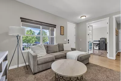 10498 S Brooklyn View Lane Cir W, South Jordan, UT 84095 - Photo 4