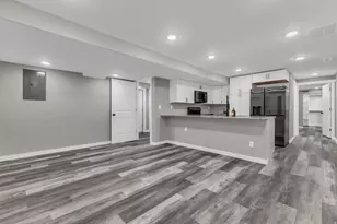 10498 S Brooklyn View Ln Cir W, South Jordan, UT 84095 - Photo 30