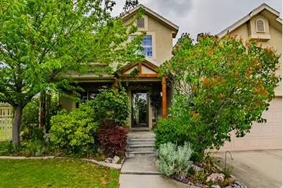 858 W Mustang Cir, Saratoga Springs, UT 84045 - Photo 2