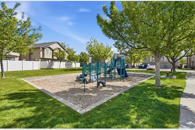228 Birmingham Ln, North Salt Lake, UT 84054 - Photo 24