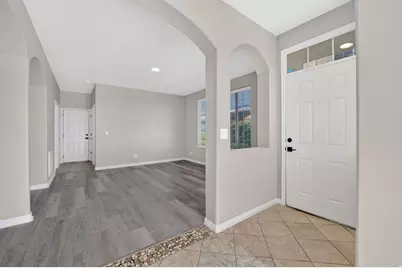 228 Birmingham Ln, North Salt Lake, UT 84054 - Photo 12