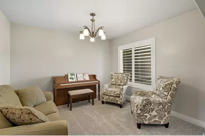 351 W Skyline Dr, Loa, UT 84747 - Photo 4